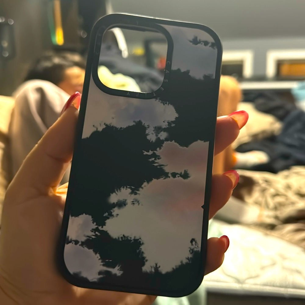 iPhone 14 pro case